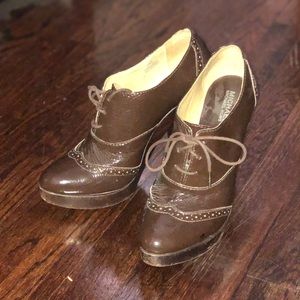 Used condition Michael Kors Leather Heel Shoes
